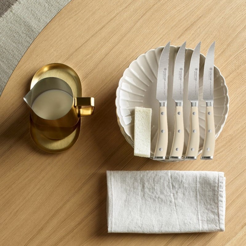 Набор ножей для стейка Wuesthof Ikon Cream White